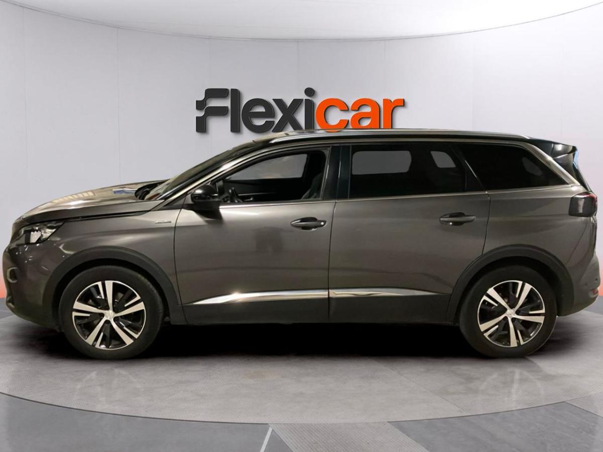 peugeot-5008-2018-diesel-1499cc