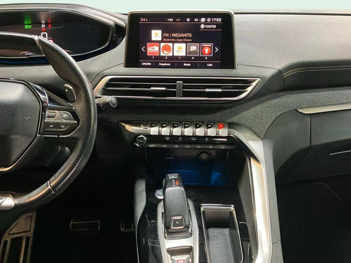 peugeot-5008-2018-diesel-1499cc