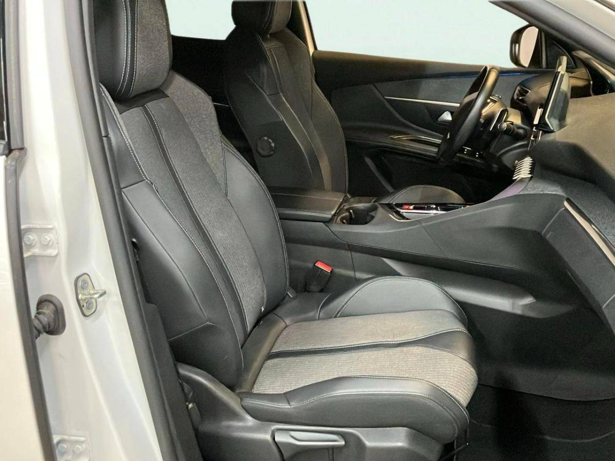 peugeot-3008-2023-hibrido-a-gasolina-1598cc