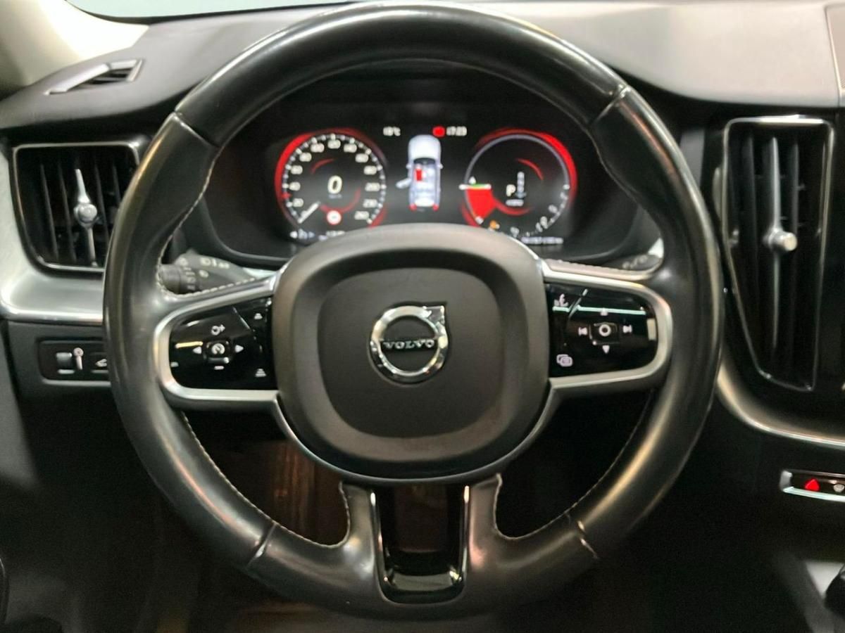 volvo-xc60-2019-hibrido-a-gasolina-1969cc