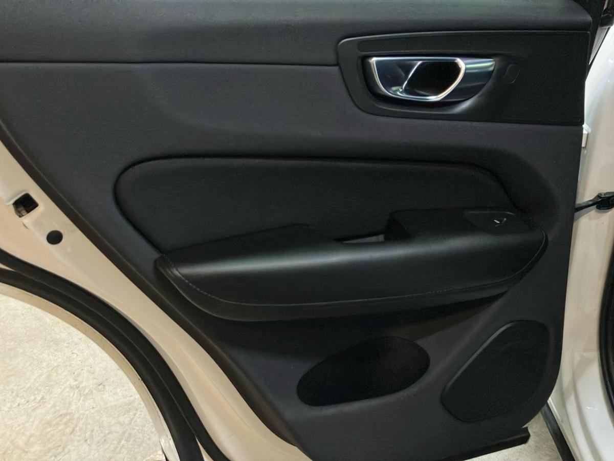 volvo-xc60-2019-hibrido-a-gasolina-1969cc