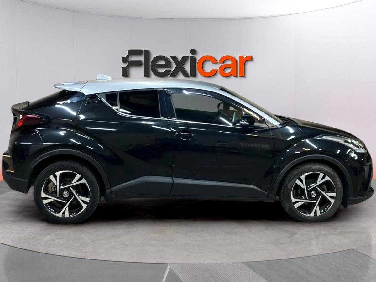 toyota-c-hr-2023-hibrido-a-gasolina-1798cc