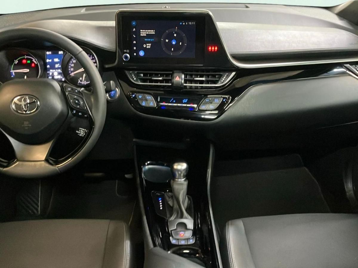 toyota-c-hr-2023-hibrido-a-gasolina-1798cc