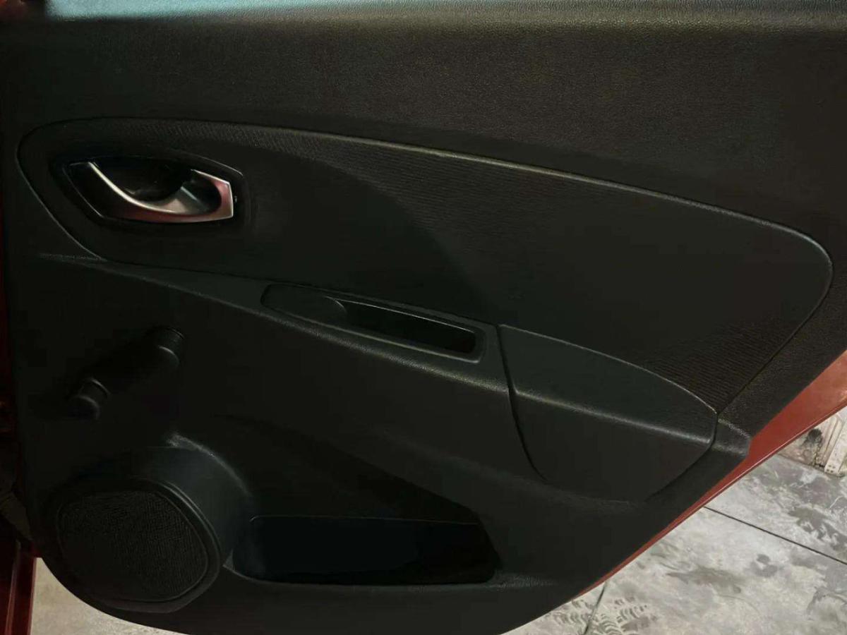 renault-clio-sport-tourer-2015-gasolina-898cc