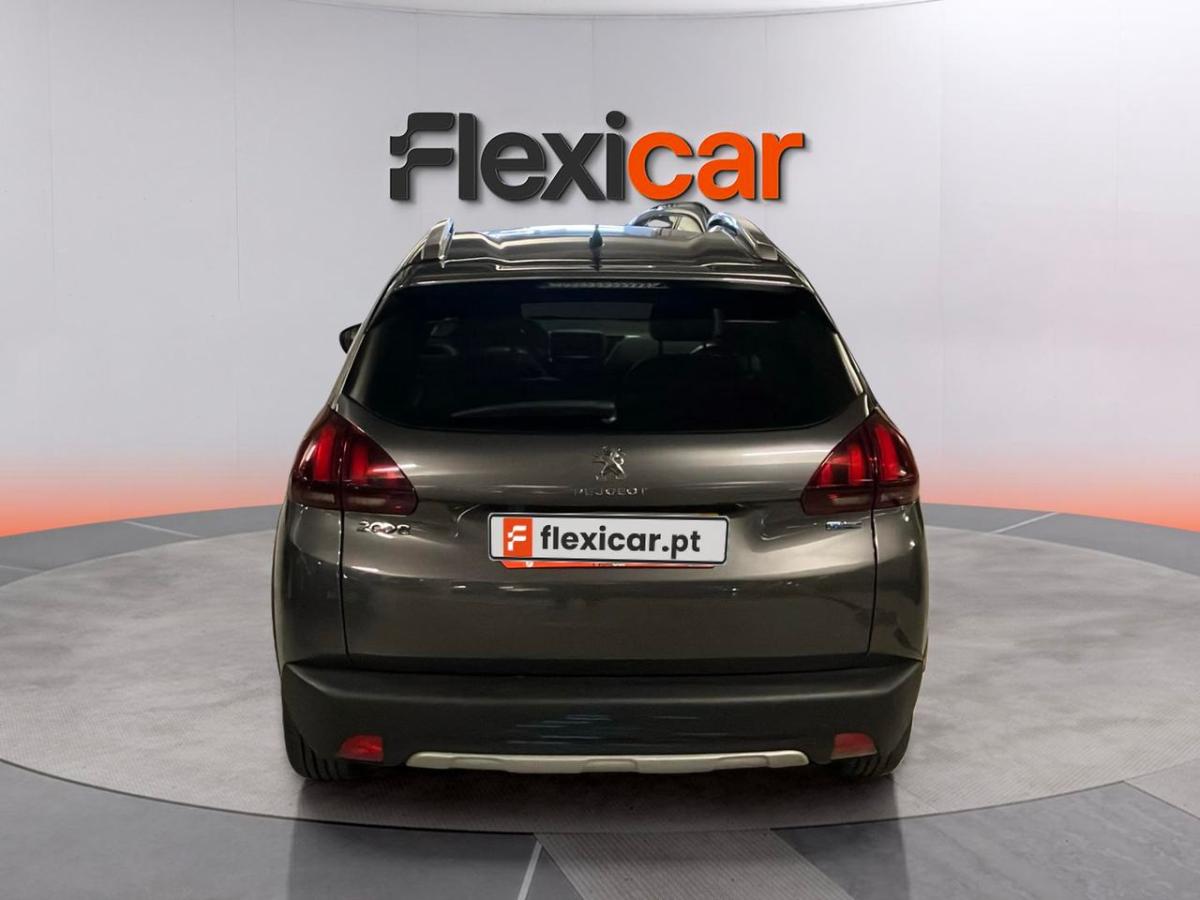 peugeot-2008-2017-gasolina-1199cc