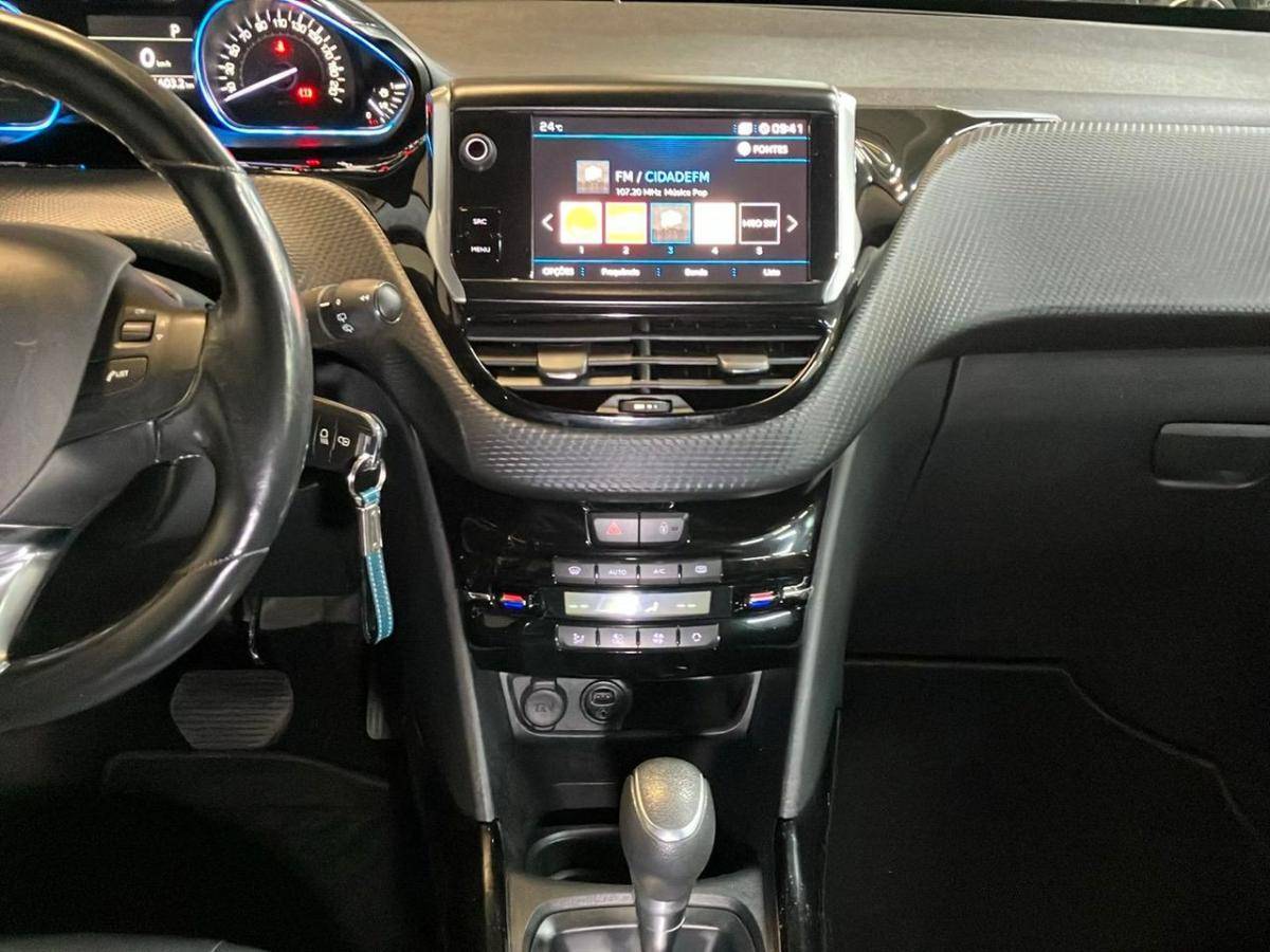 peugeot-2008-2017-gasolina-1199cc