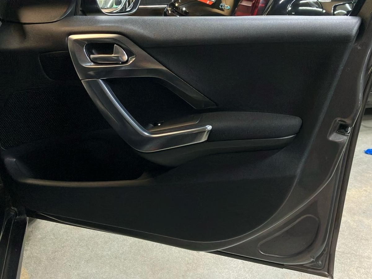 peugeot-2008-2017-gasolina-1199cc