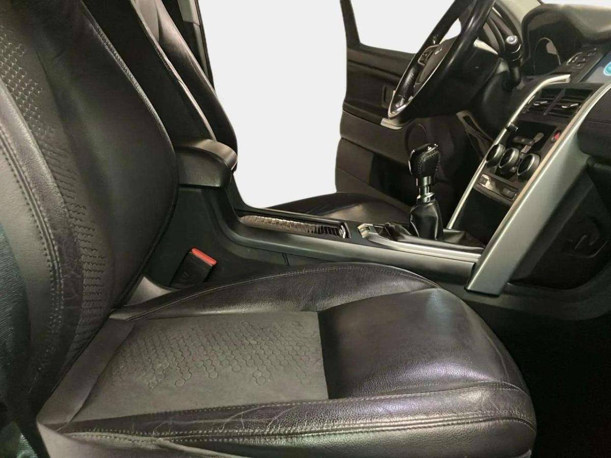 land-rover-discovery-sport-2017-diesel-1999cc
