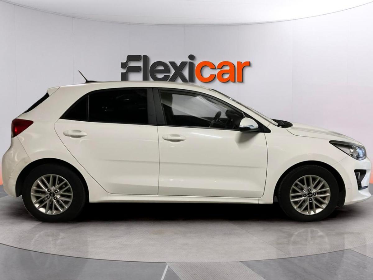 kia-rio-2022-gasolina-998cc