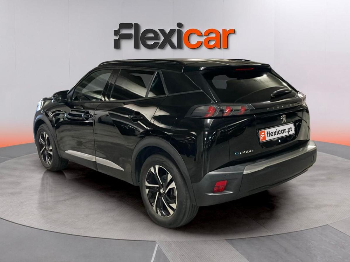 peugeot-2008-2023-eletrico-0cc