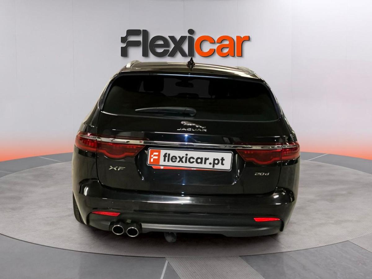 jaguar-xf-sportbrake-2019-diesel-1999cc