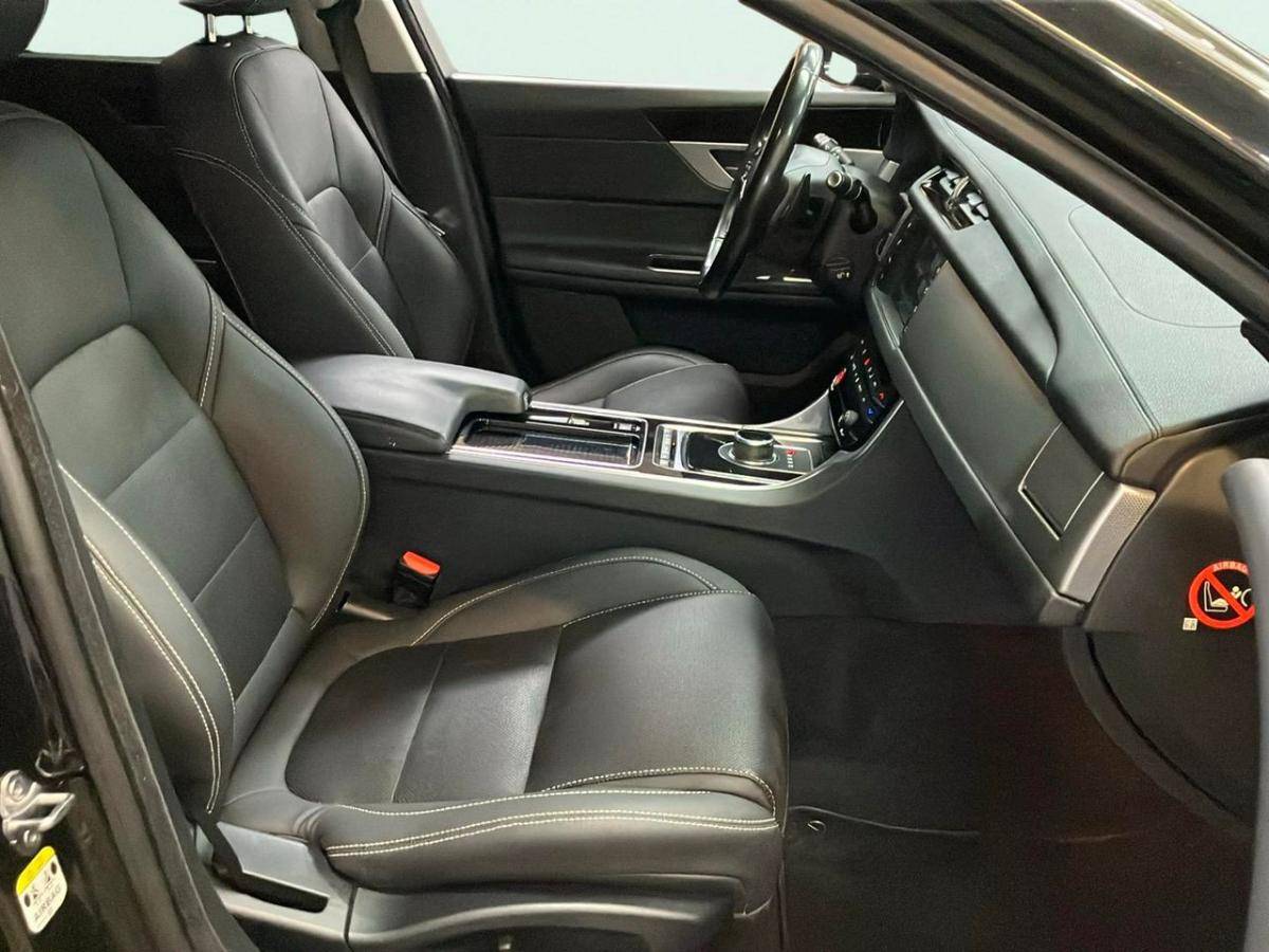 jaguar-xf-sportbrake-2019-diesel-1999cc