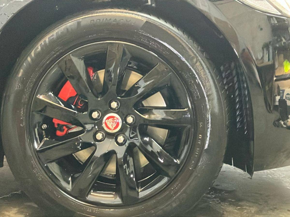 jaguar-xf-sportbrake-2019-diesel-1999cc