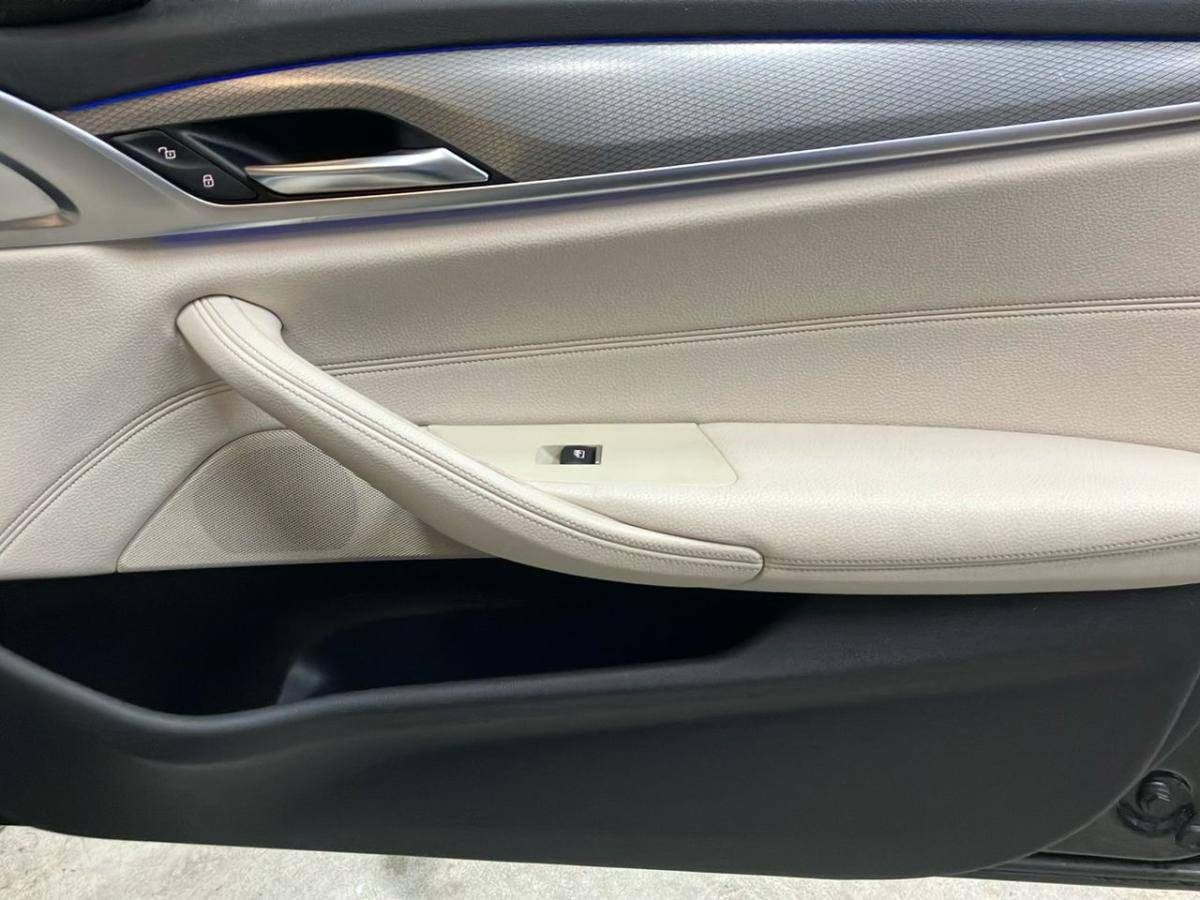 bmw-serie-5-2018-hibrido-a-gasolina-1998cc