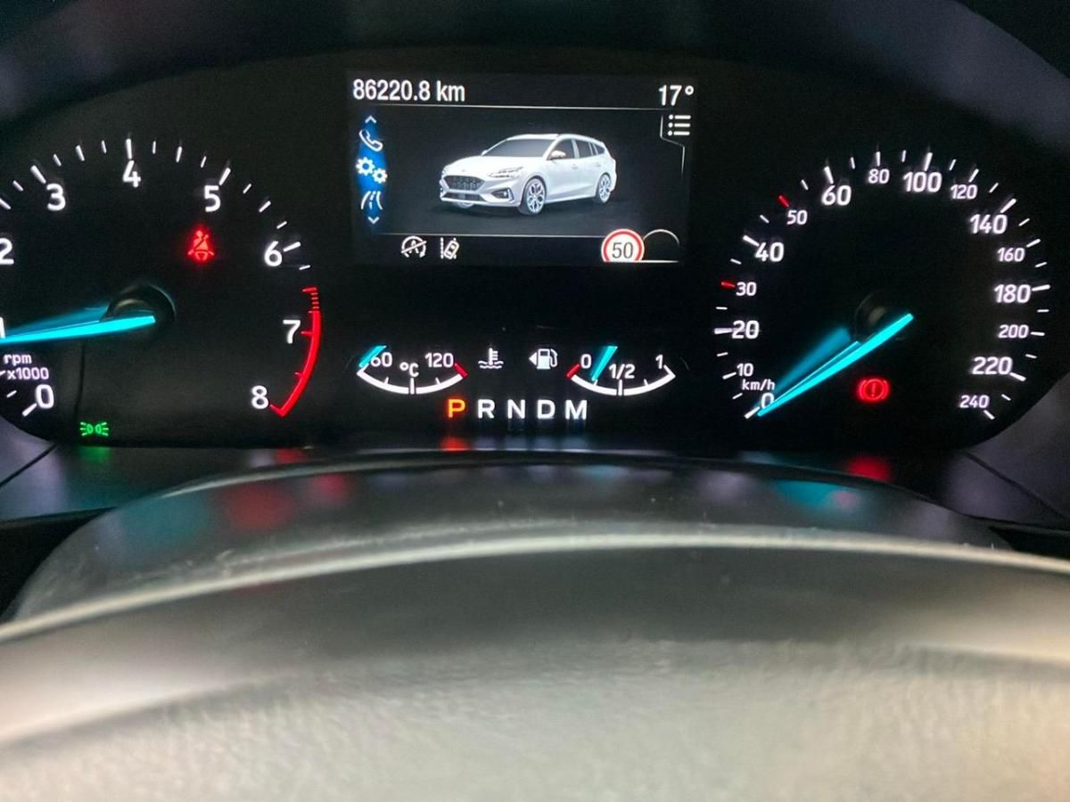 ford-focus-sw-2018-gasolina-998cc