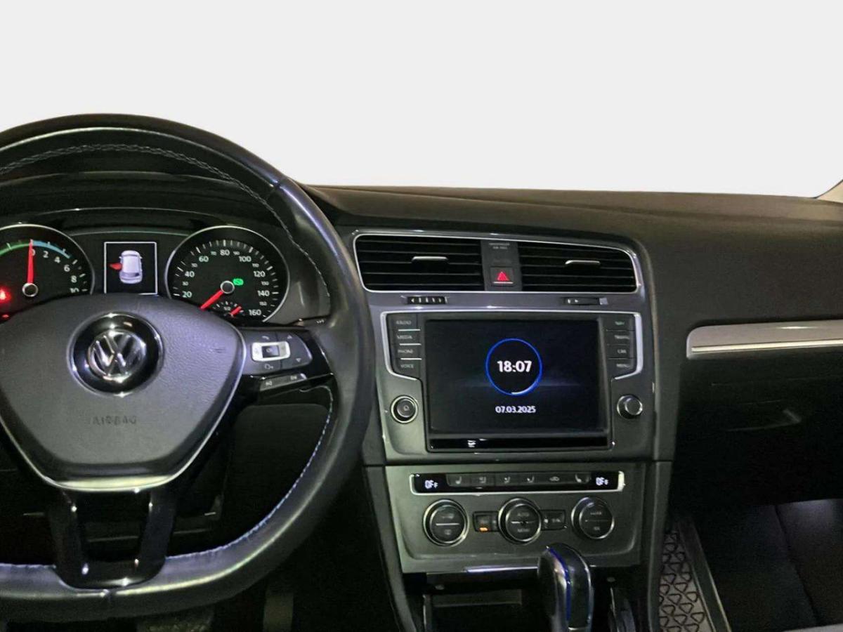 volkswagen-golf-2016-eletrico-0cc