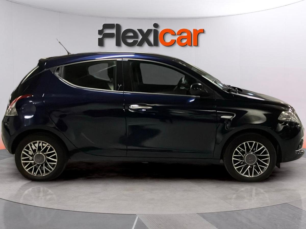 lancia-ypsilon-2016-gasolina-1242cc