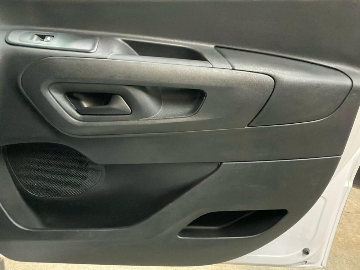 citroen-berlingo-2023-eletrico-0cc