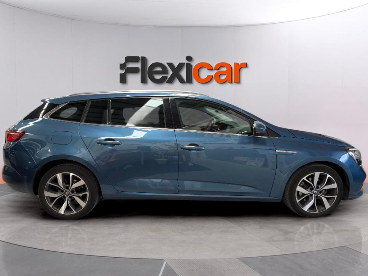 renault-megane-sport-tourer-2016-diesel-1598cc