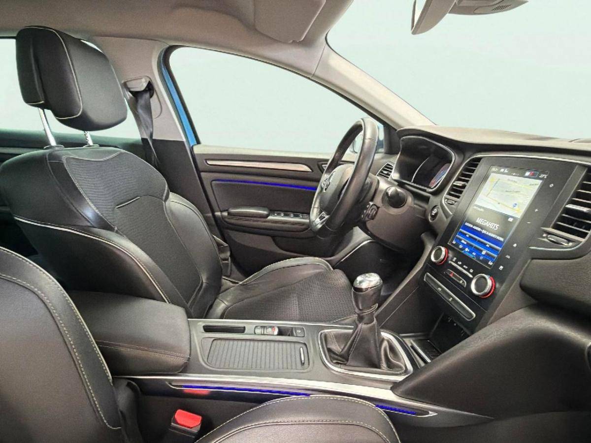 renault-megane-sport-tourer-2016-diesel-1598cc