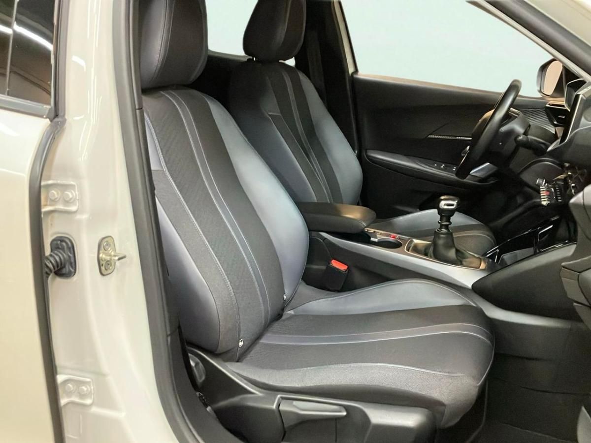 peugeot-2008-2020-gasolina-1199cc