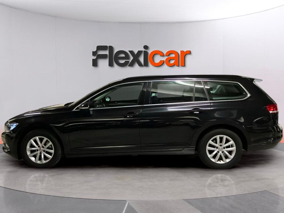 volkswagen-passat-2017-diesel-1598cc