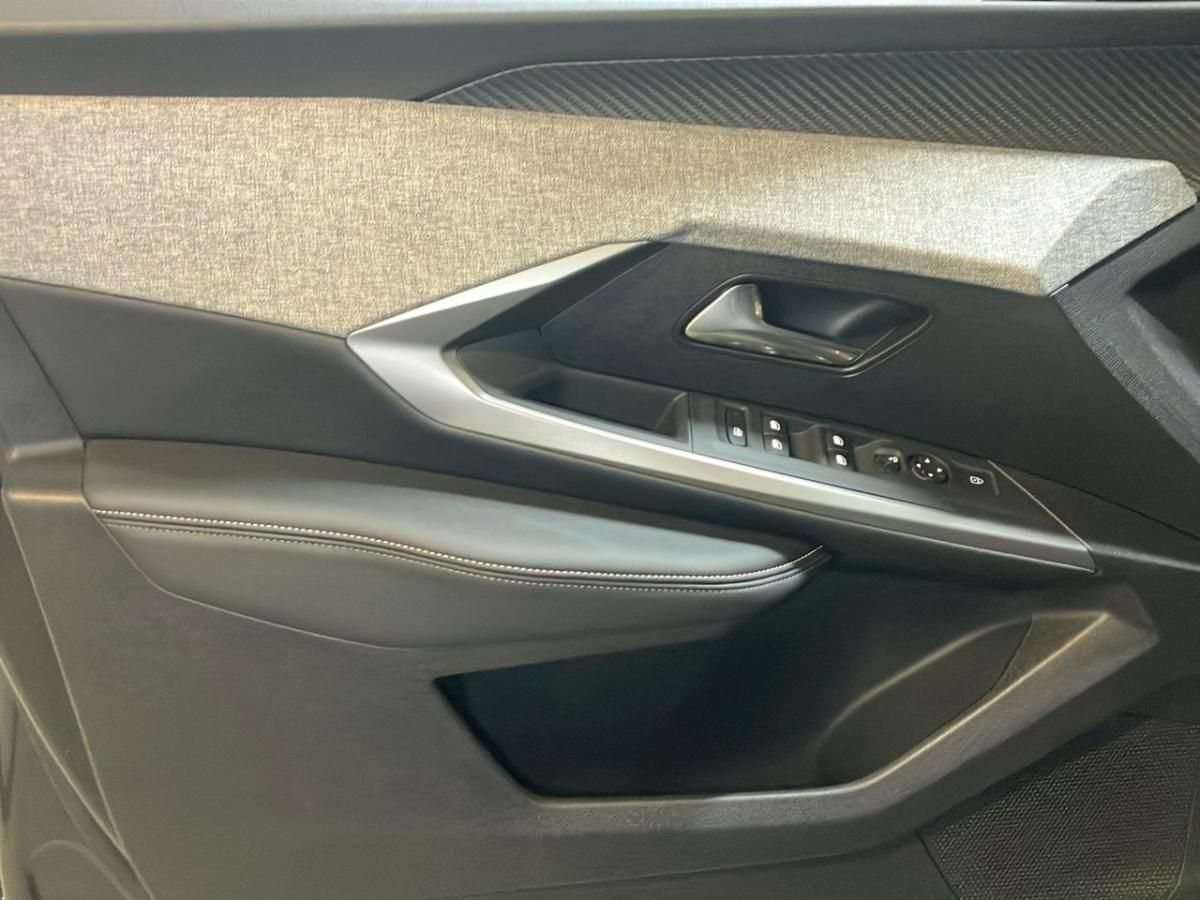 peugeot-3008-2024-gasolina-1199cc