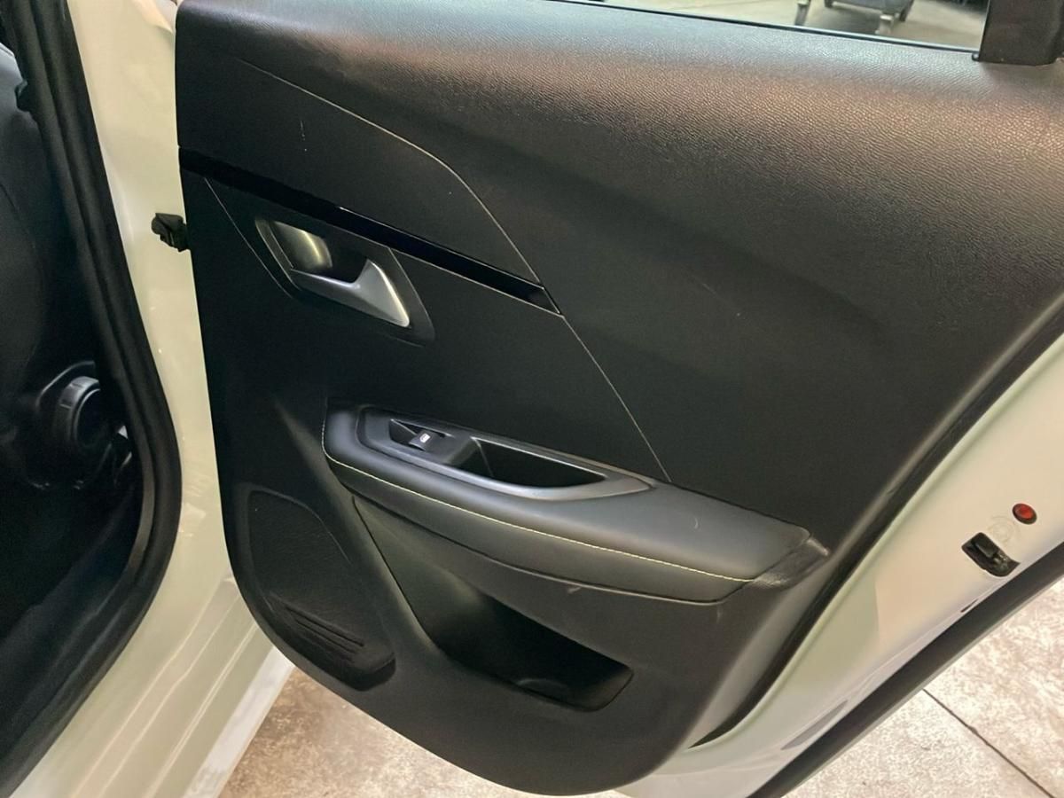 peugeot-208-2021-eletrico-0cc