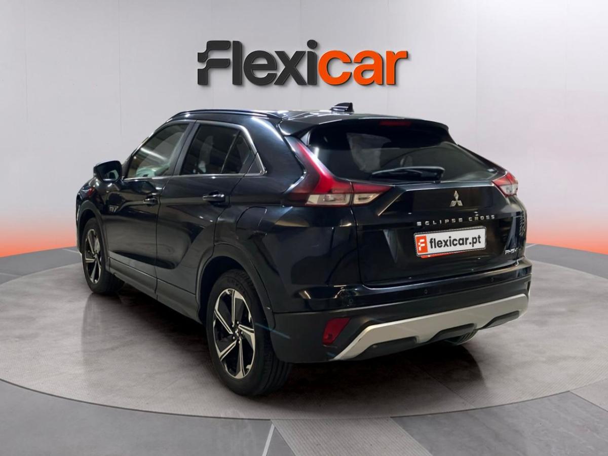 mitsubishi-eclipse-cross-2022-hibrido-a-gasolina-2360cc