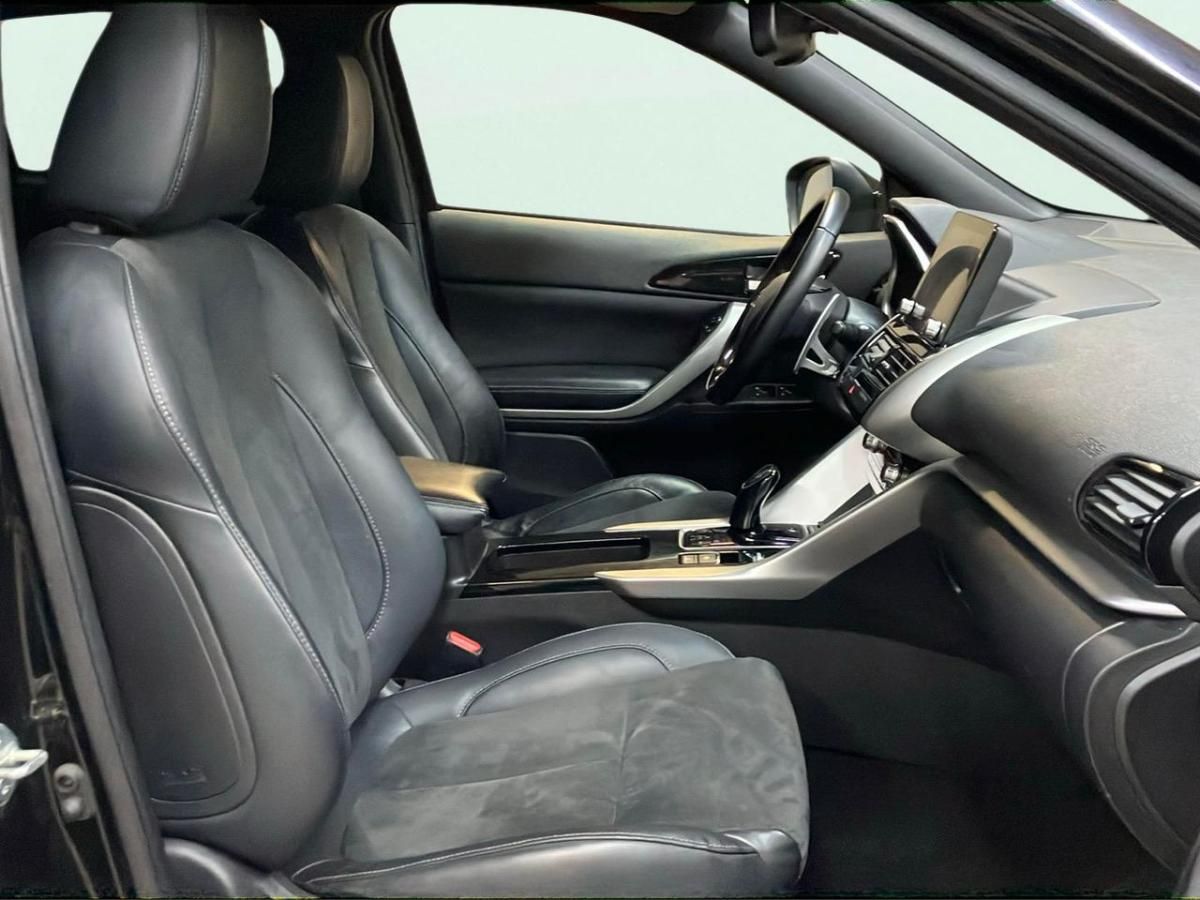 mitsubishi-eclipse-cross-2022-hibrido-a-gasolina-2360cc