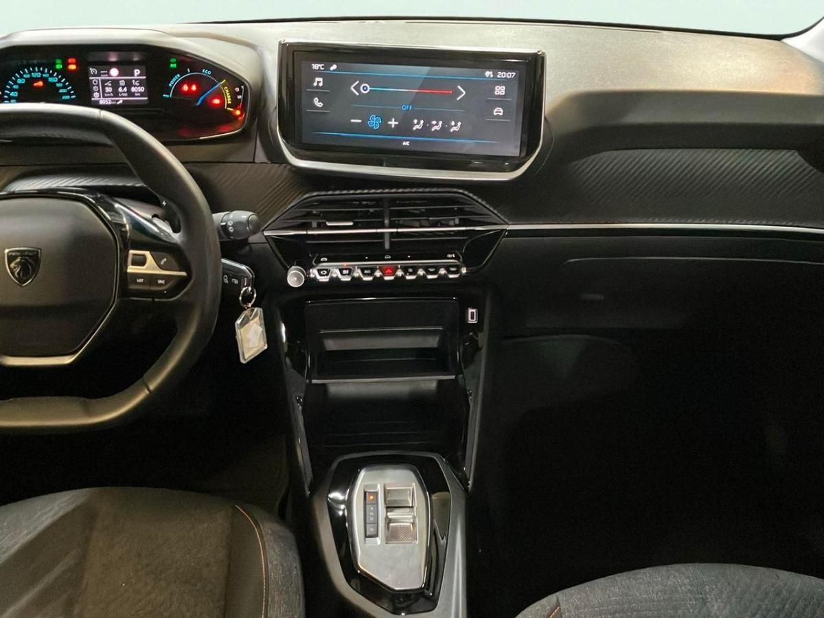peugeot-208-2025-hibrido-a-gasolina-1199cc