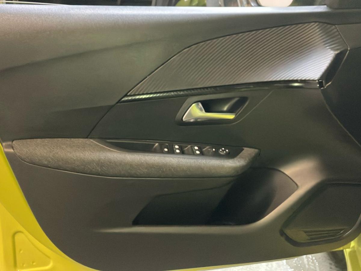 peugeot-208-2025-hibrido-a-gasolina-1199cc