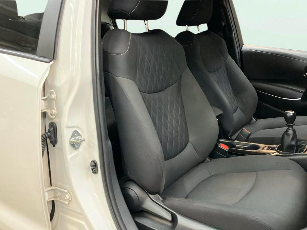 toyota-corolla-2022-gasolina-1598cc