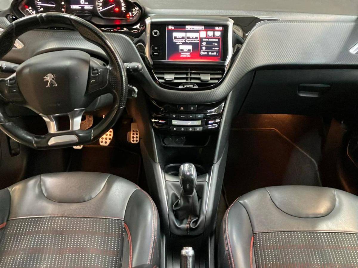 peugeot-208-2016-gasolina-1199cc