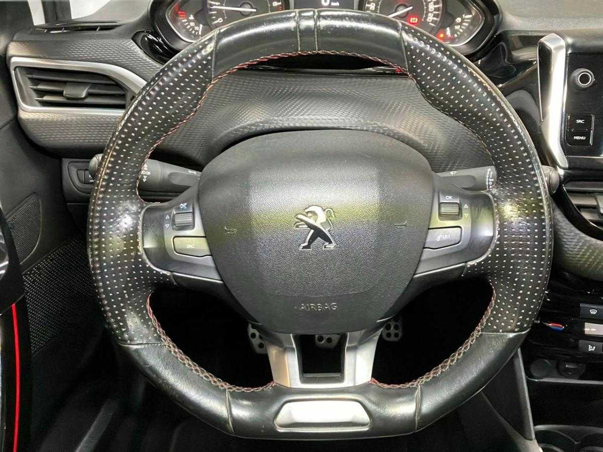 peugeot-208-2016-gasolina-1199cc