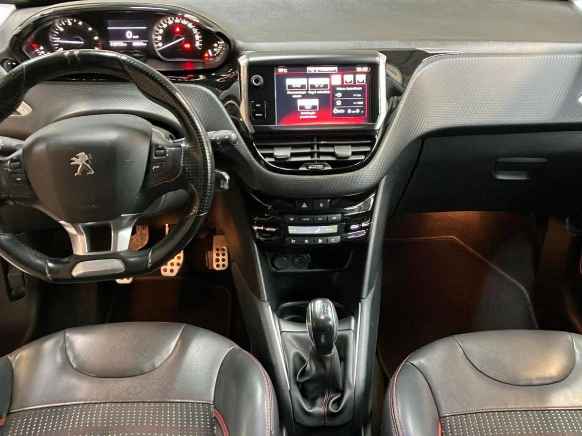 peugeot-208-2016-gasolina-1199cc