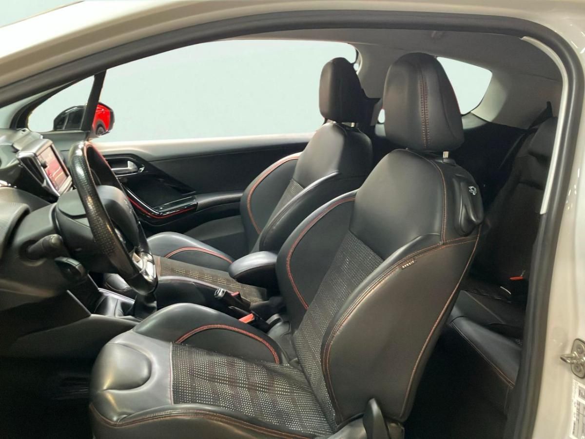 peugeot-208-2016-gasolina-1199cc