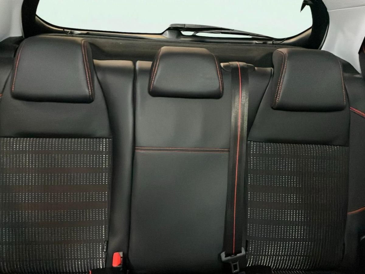 peugeot-208-2016-gasolina-1199cc