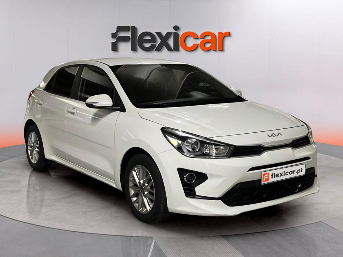 kia-rio-2022-gasolina-998cc