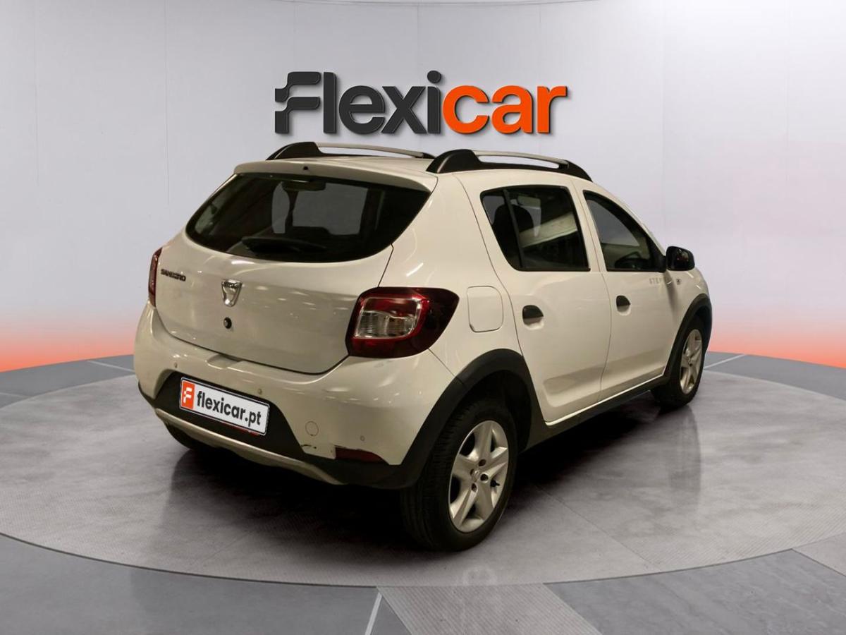 dacia-sandero-2016-gasolina-898cc