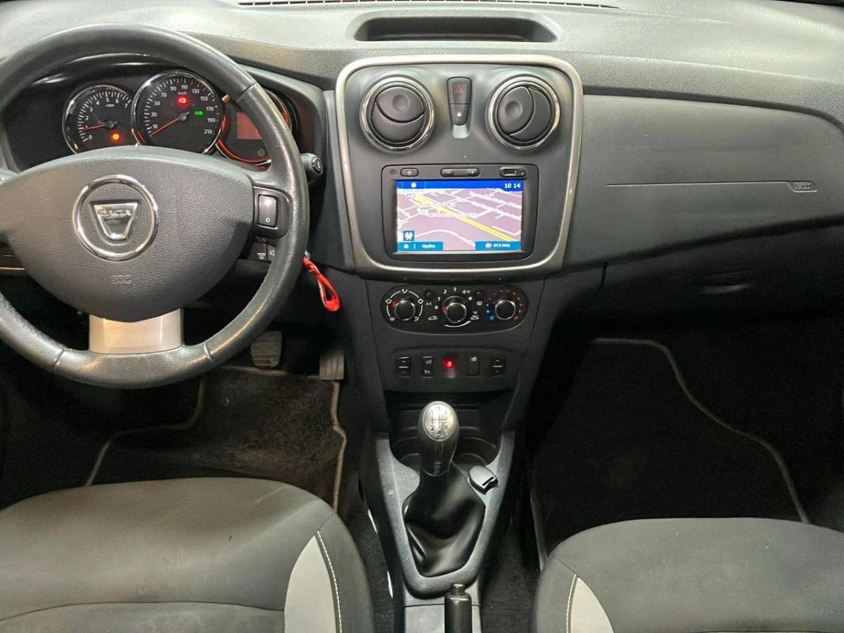 dacia-sandero-2016-gasolina-898cc