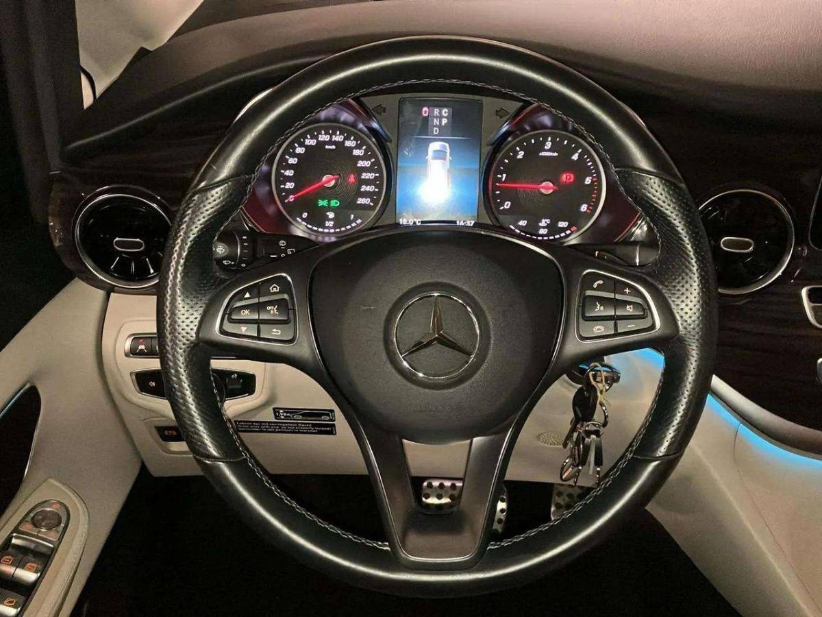 mercedes-benz-classe-v-2021-diesel-1950cc