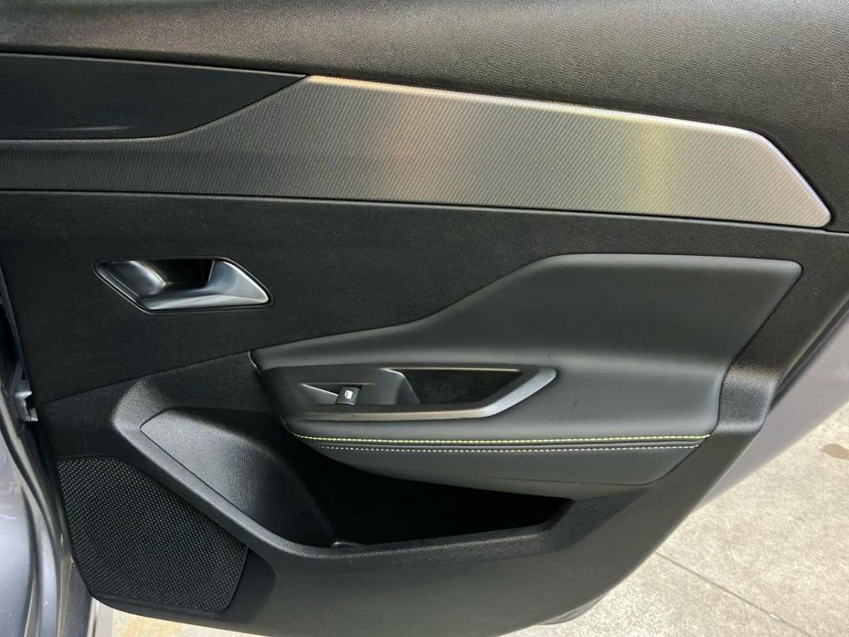peugeot-308-2024-hibrido-a-gasolina-1598cc