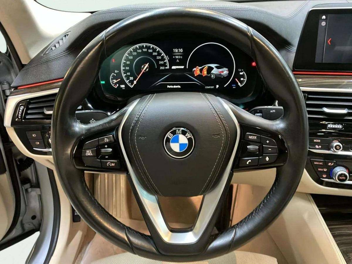 bmw-serie-5-2019-hibrido-a-gasolina-1998cc