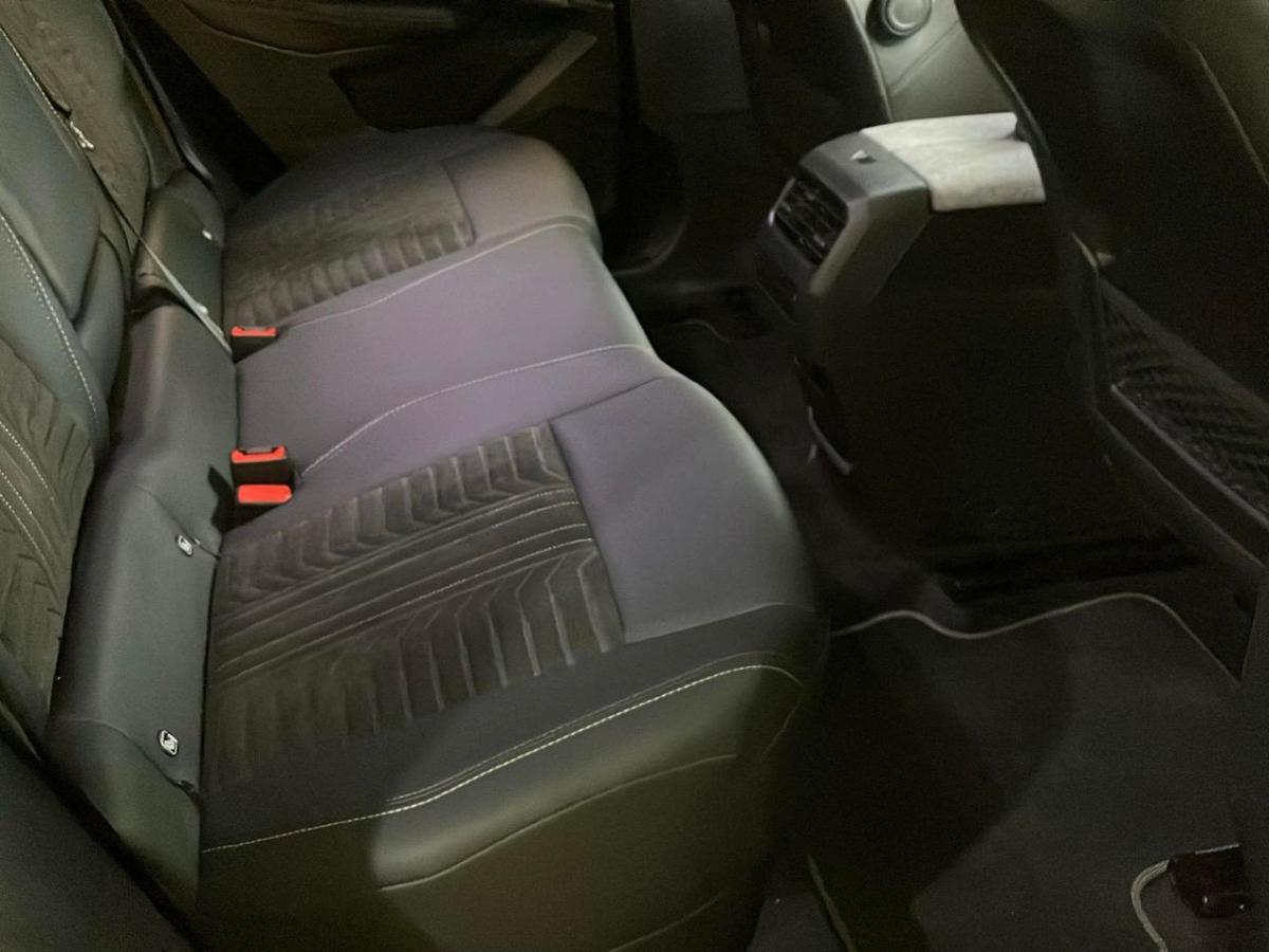 peugeot-3008-2024-hibrido-a-gasolina-1199cc
