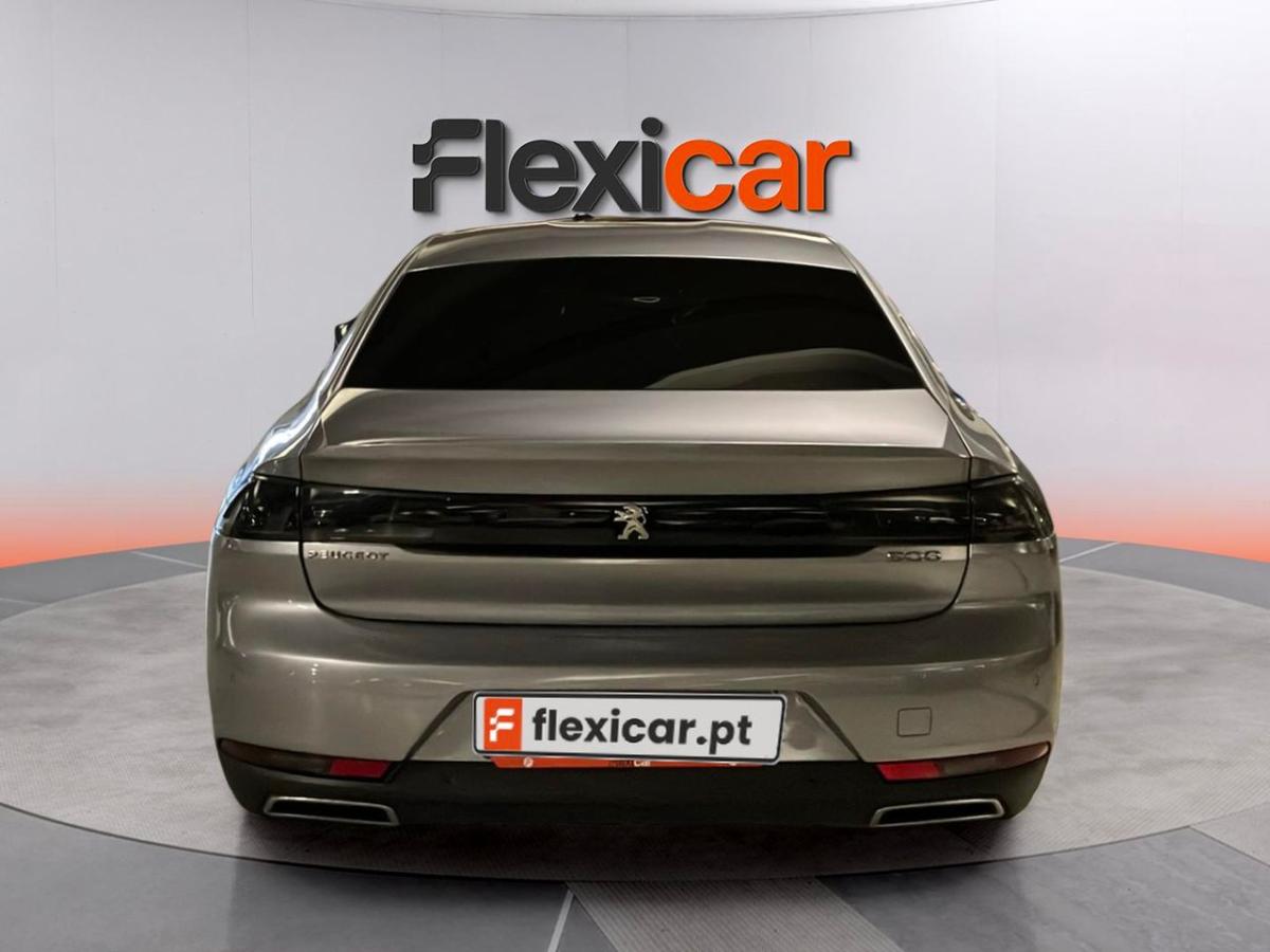 peugeot-508-2022-gasolina-1199cc