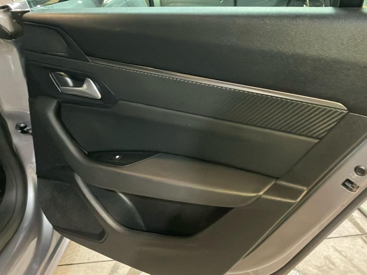 peugeot-508-2022-gasolina-1199cc