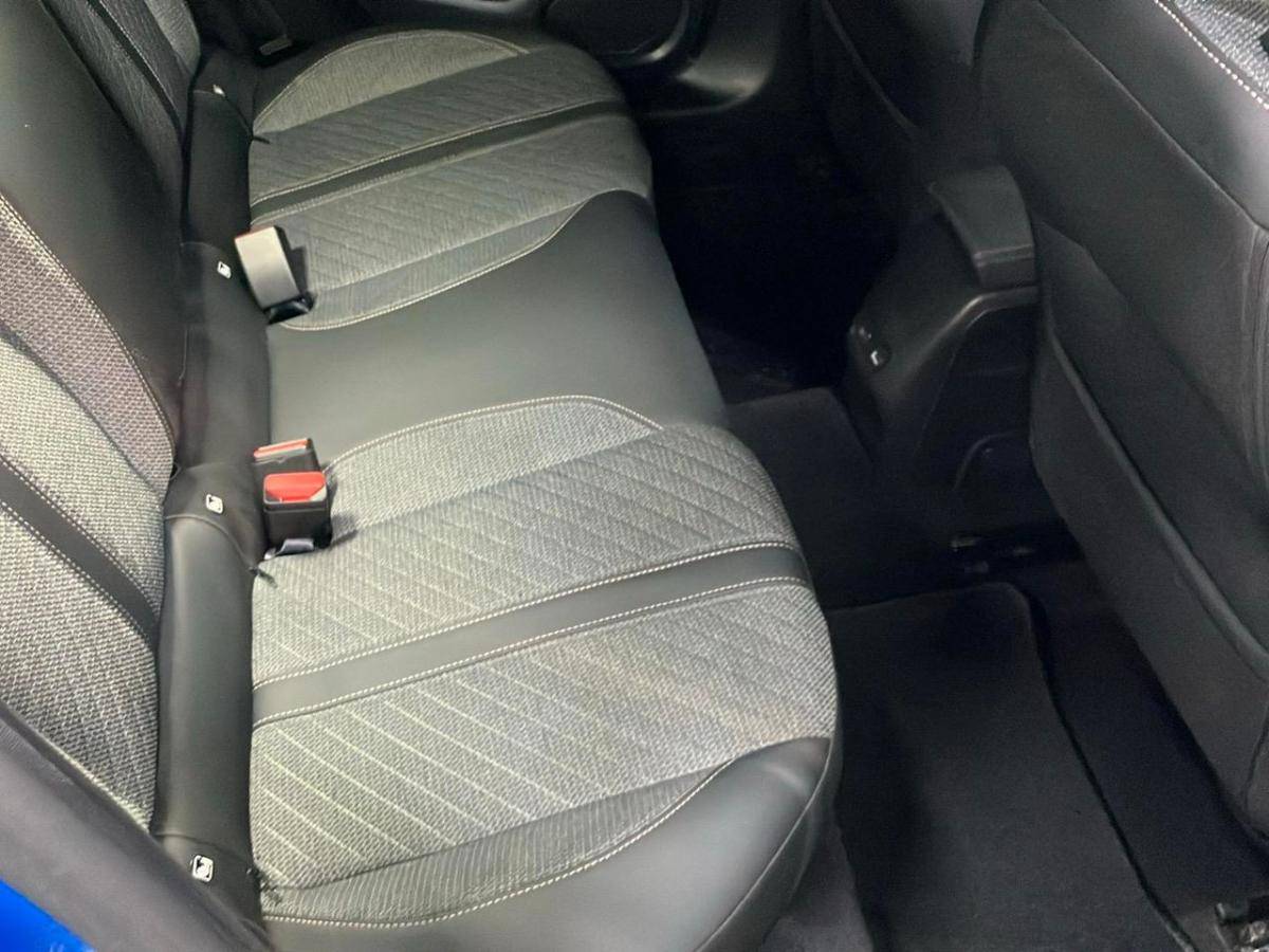 peugeot-208-2024-gasolina-1199cc