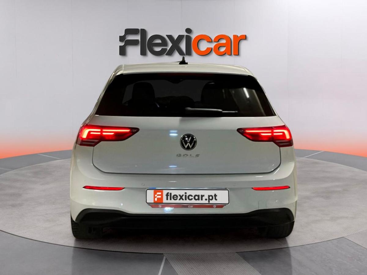 volkswagen-golf-2023-gasolina-999cc