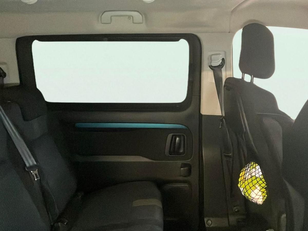 peugeot-traveller-2019-diesel-1997cc